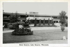 lake-geneva-hotel-geneva-lghtg-Framed Vintage Artowrk from Interior Elements, Eagle WI